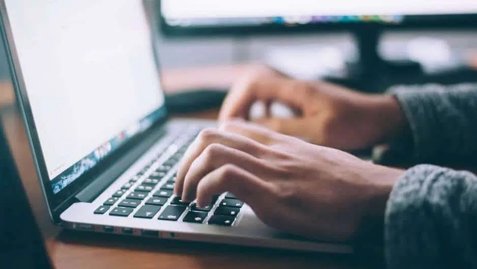 Internet kao baza online vesti u 21.veku! Kako ga koristimo?
