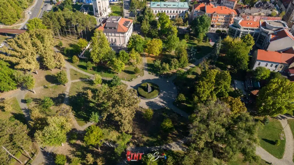 Gradski Park U Tuzli Oaza Mira I Igre U Centru