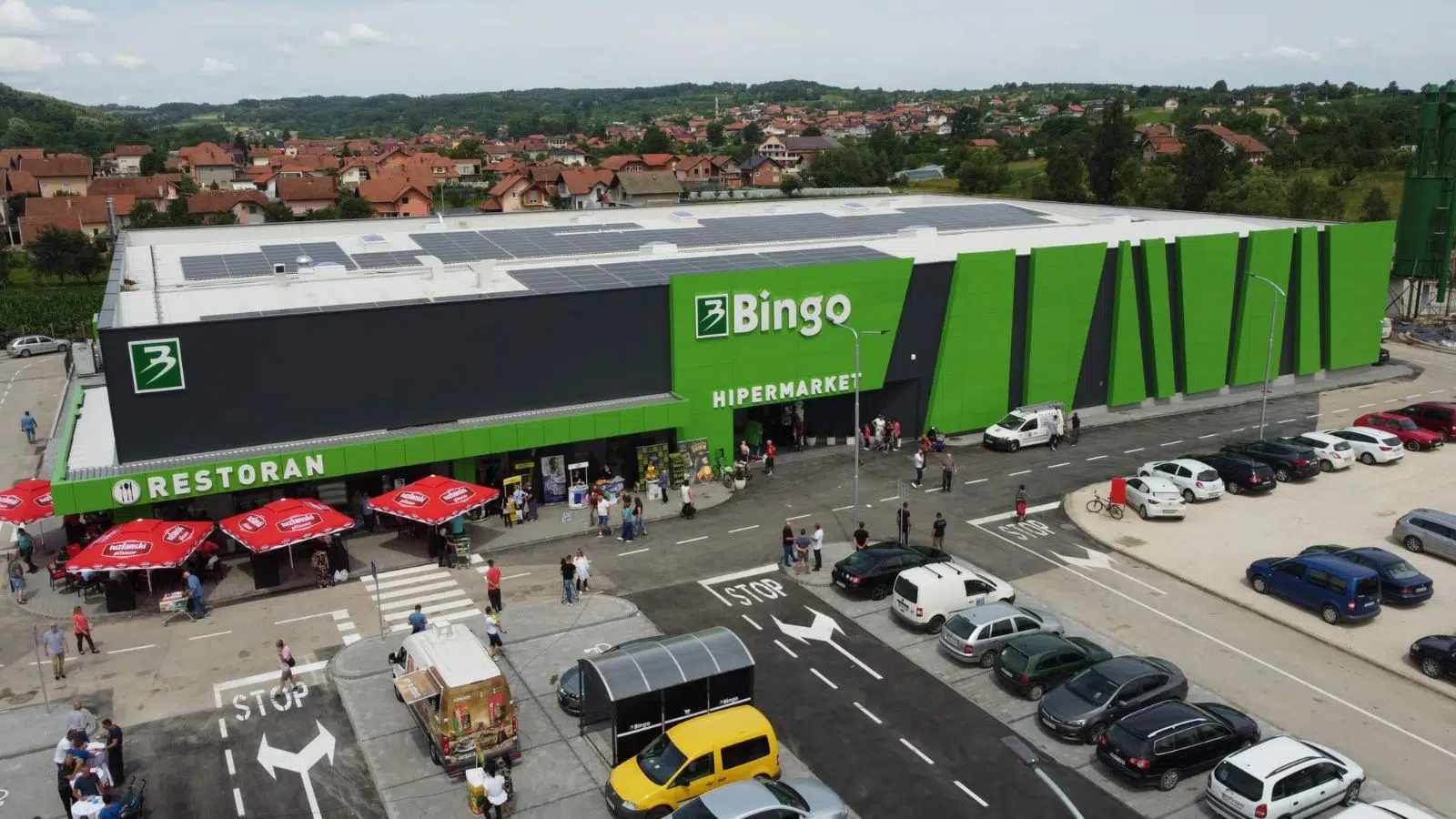 (FOTO) Bingo otvorio novi hipermarket u Čeliću