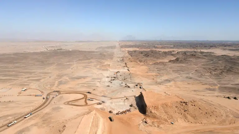 saudijska arabija počela kopati temelje za svoj "linearni grad"