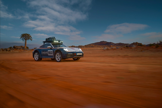 Terenski sportski automobil sa pobjedničkim genima: Novi Porsche 911 Dakar