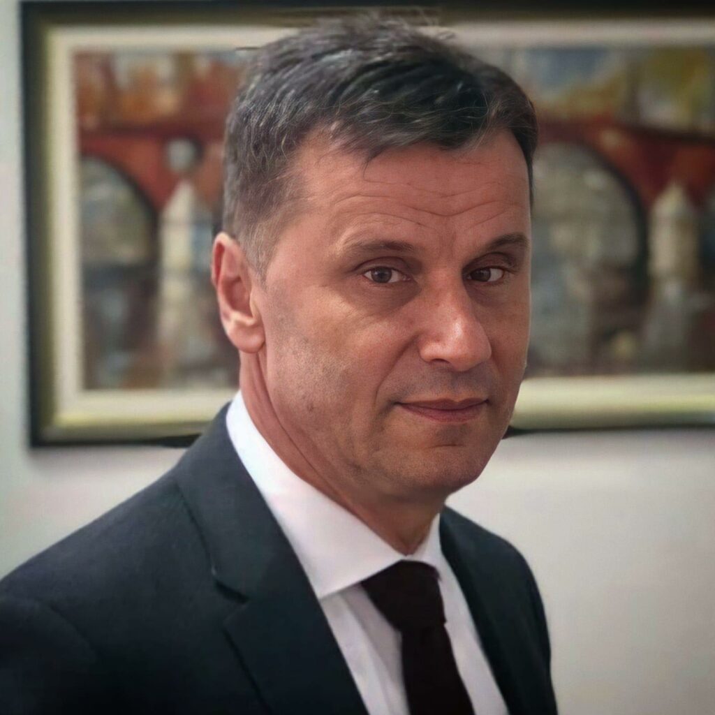 novalić pozvao parlamentarce da podrže budžet: ukoliko ne bude usvojen, penzije će se vratiti na nivo januara prošle godine