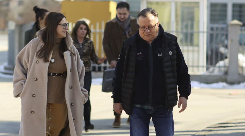 Uživajte U Hitovima Bh. Muzičke Legende Halida Bešlića Uz Telemach Bh uživajte u hitovima bh. muzičke legende halida bešlića uz telemach bh