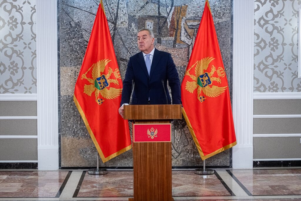 predsjednik crne gore milo đukanović raspisao vanredne parlamentarne izbore za 11. juni