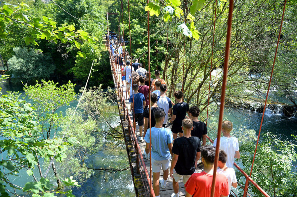 bridge sportske igre okupljaju mlade iz cijele bosne i hercegovine na lokacijama via dinarice