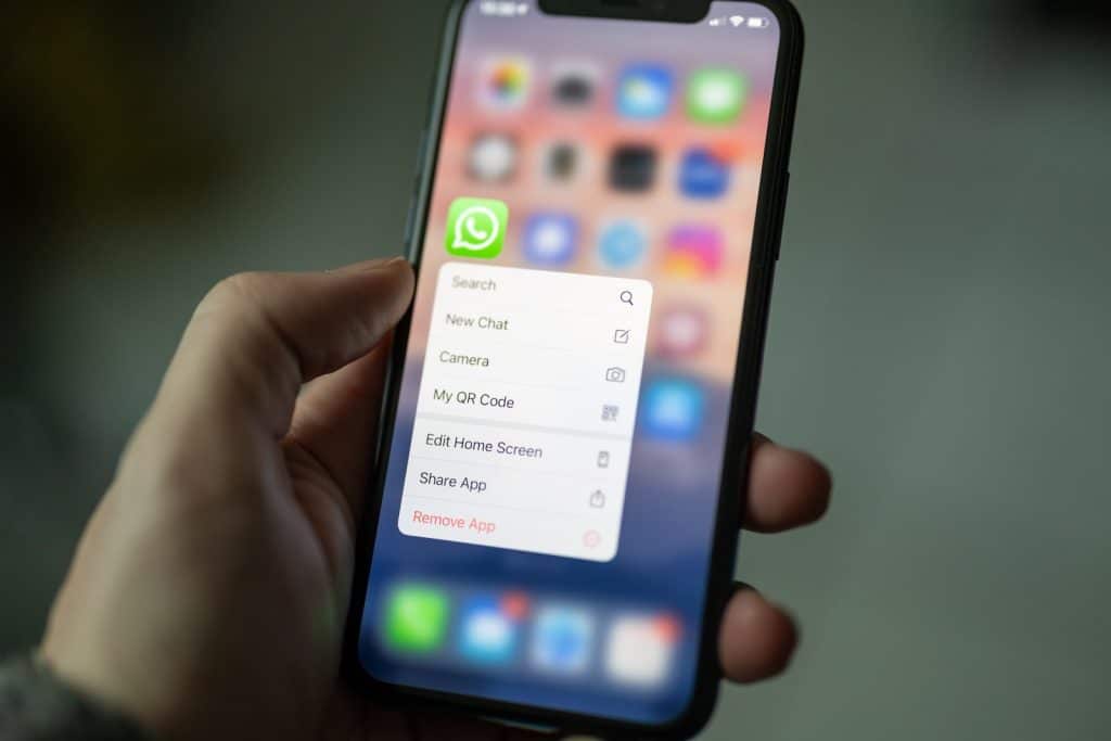 imessage ili whatsapp