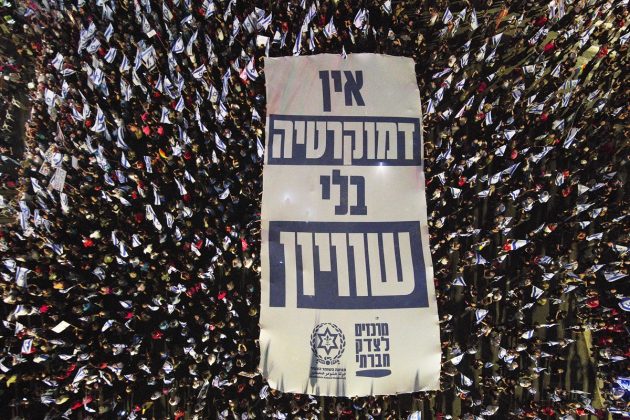 ne žele netanyahuovu vladu! pogledajte protest desetine hiljada građana na ulicama izraela