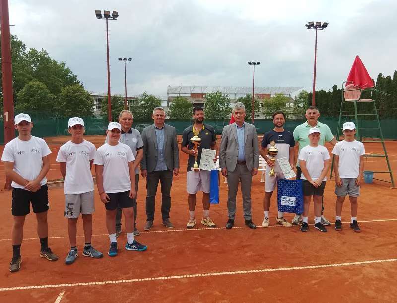 Pobjednik ‘Brčko open 2024.’ je srbijanski teniser Miljan Zekić.