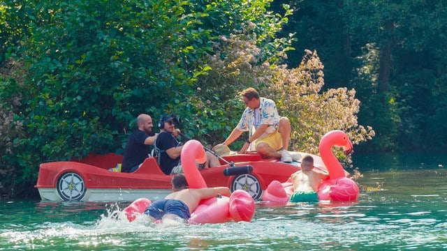 najezda flamingosa u jajcu