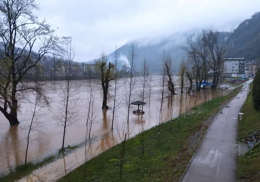 Klizišta kod Zvornika