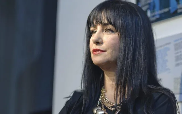 Alka Vuica pokazala unuka, a zbog njena izgleda pljušte komentari: “Mališa ima mega-giga baku!” (FOTO)
