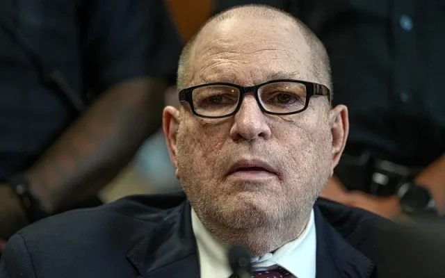 Harvey Weinstein osuđen na 15 godina zatvora zbog seksualnog zlostavljanja bivše asistentice