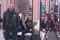 Radojka grca u suzama sumnja da je trudna sa Stojinim sinom: Njega ništa ne zanima