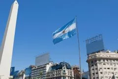 Argentina duguje MMF-u 56,8 milijardi dolara