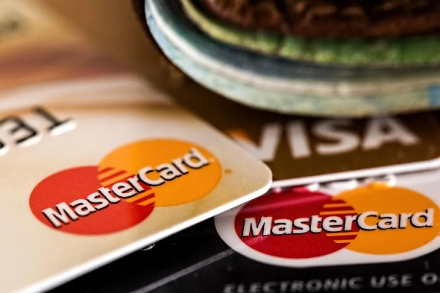 Mastercard uvodi plaćanje bez interneta u BiH od 2027.