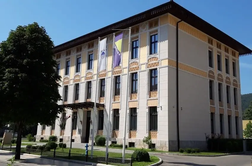Mostar u milionskom minusu, a pare se dijele “na lijepe oči”: Revizori češljali gradsku kasu i otkrili teški javašluk