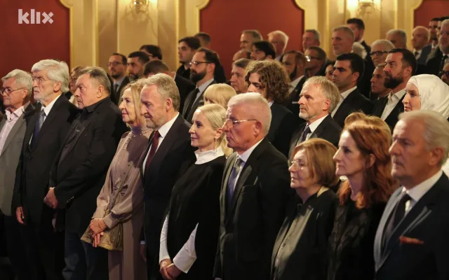 Održana Akademija povodom 23. godišnjice smrti Alije Izetbegovića: “Čovjek koji je tiho pričao, a daleko se čuo”