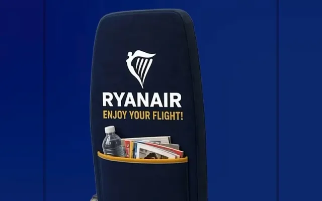 Ryanair najavio povratak džepova na sjedištima, pa putnicima poručio da flašu drže u rukama